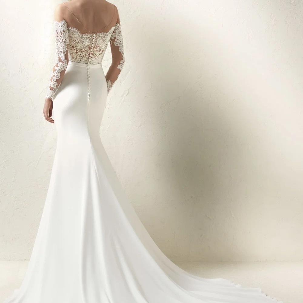 Elegant Off-Shoulder Lace PRONOVIAS “DRACMA” Designer Wedding Dress
